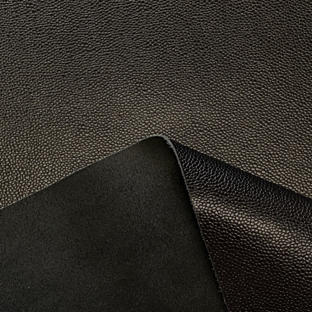   Veau Grainé caviar Souple Brillant Noir